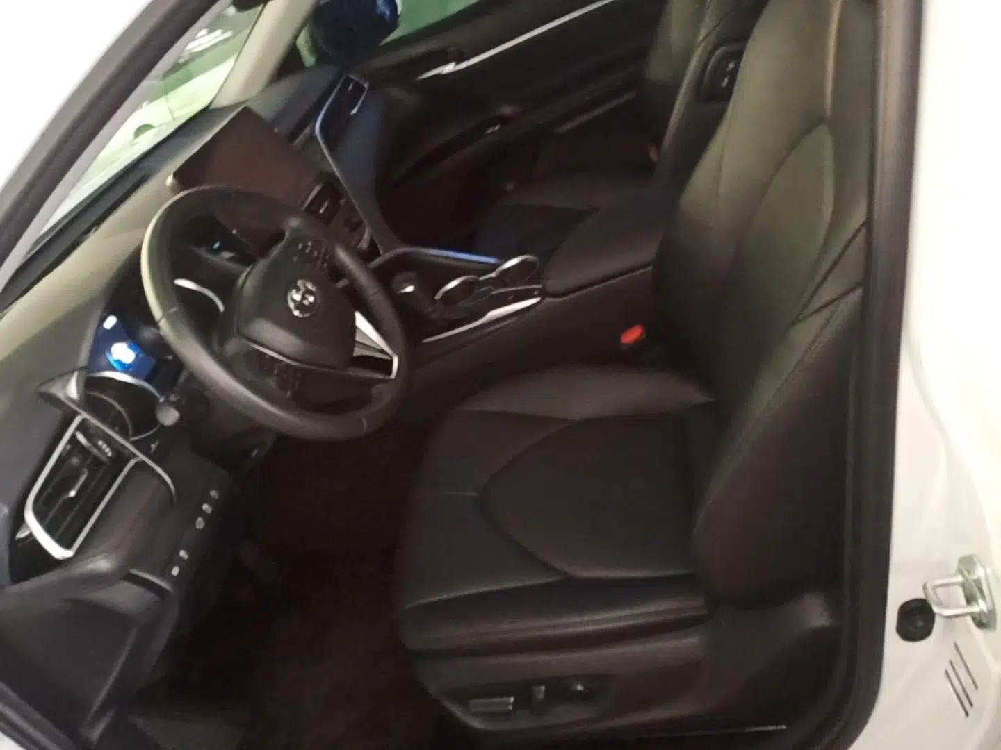 Toyota Camry 2021 2.0G Luxury Edition — миниатюра 17