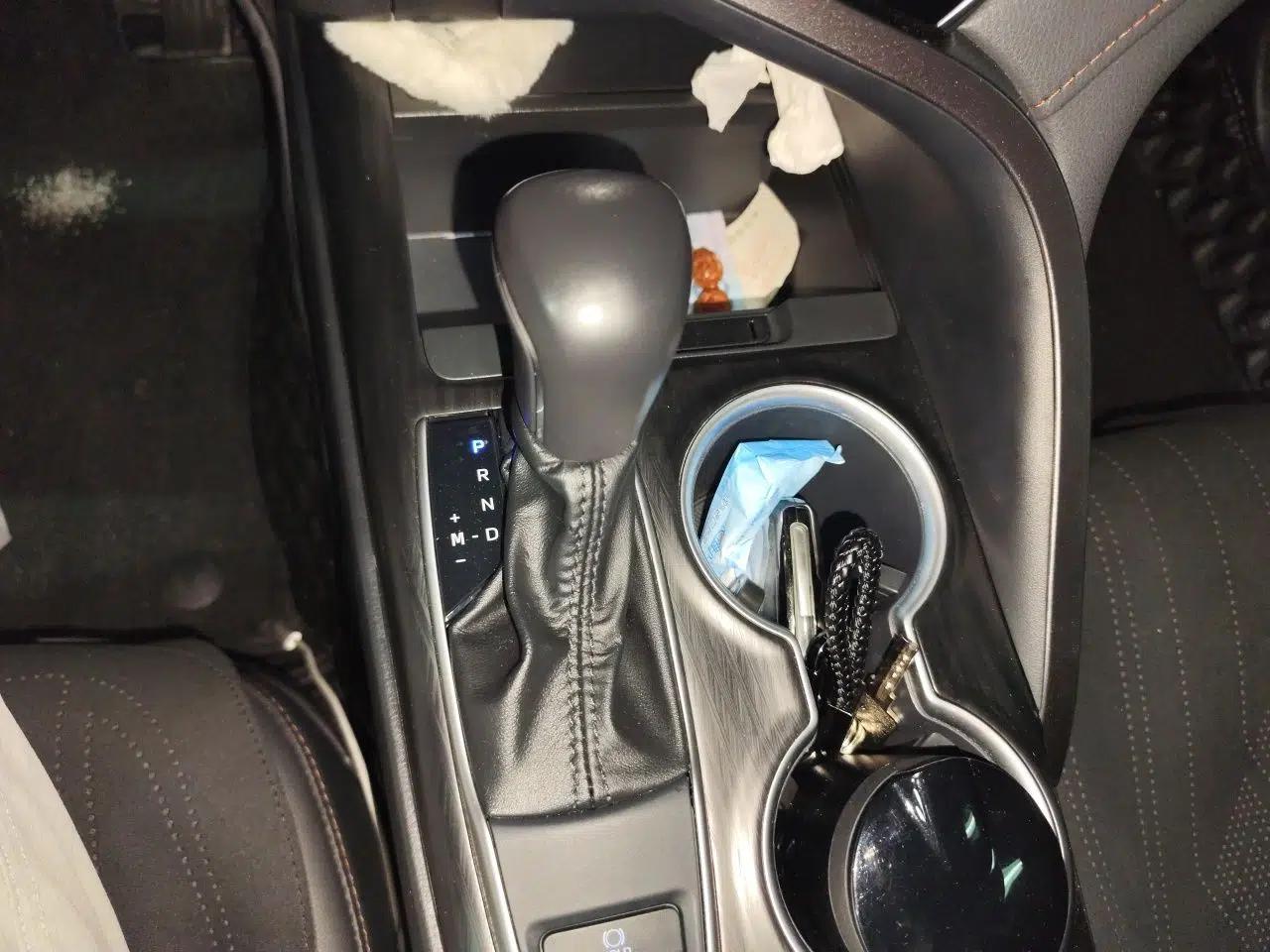 Toyota Camry 2023 2.0G Luxury Edition — миниатюра 14