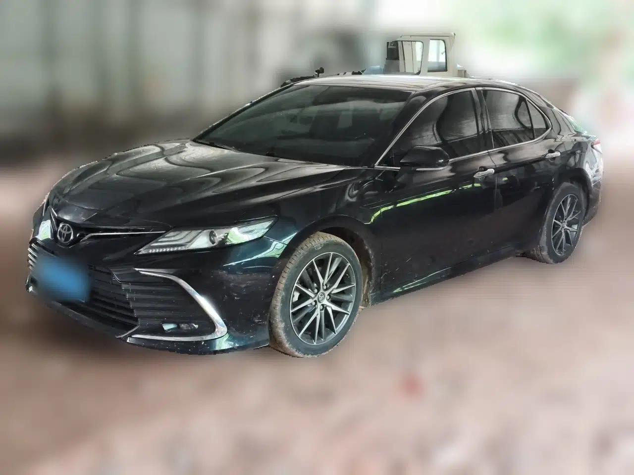 Toyota Camry 2021 2.5G Luxury Edition — миниатюра 1