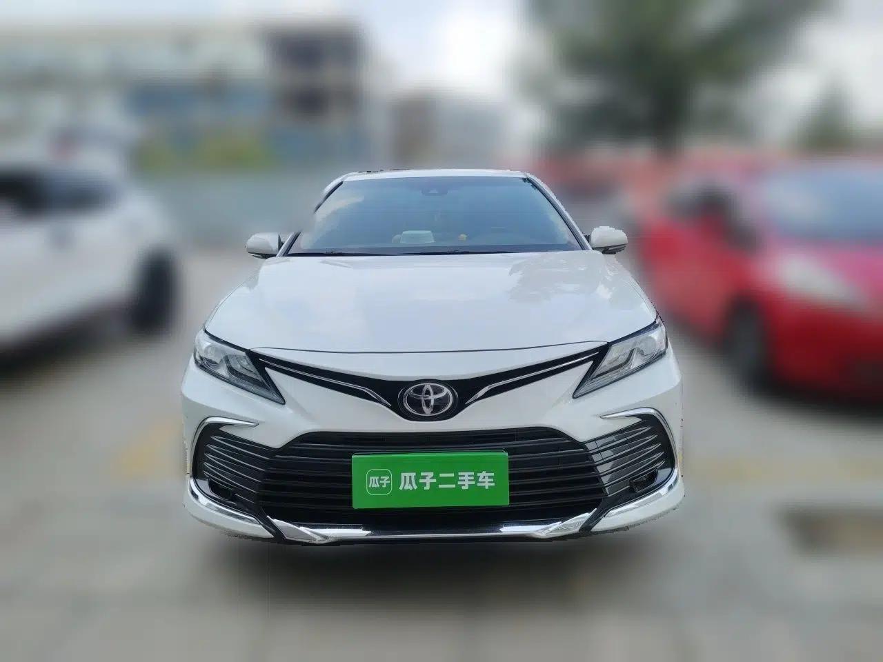 Toyota Camry 2023 2.0G Luxury Edition — миниатюра 2