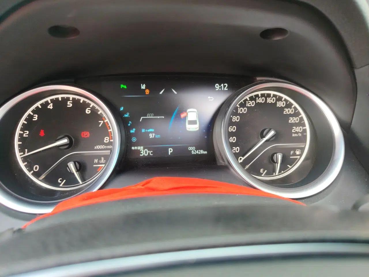 Toyota Camry 2023 2.0G Luxury Edition — миниатюра 11