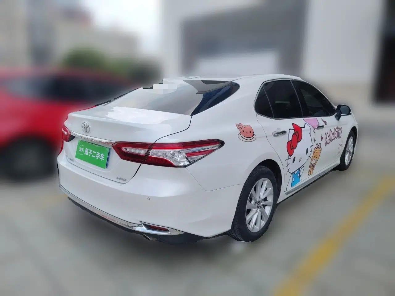 Toyota Camry 2023 2.0G Luxury Edition — миниатюра 6