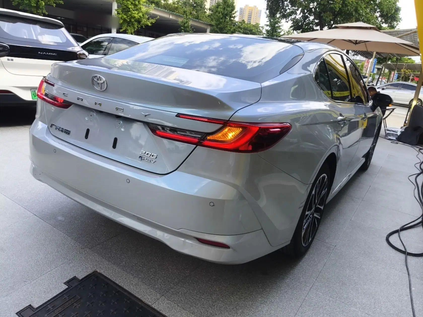 Toyota Camry 2024 Dual-Motor 2.0 HG Premium Edition — миниатюра 6