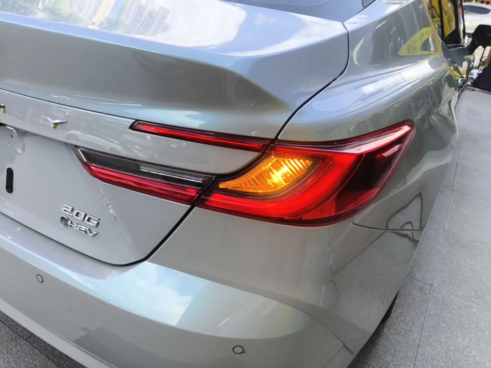 Toyota Camry 2024 Dual-Motor 2.0 HG Premium Edition — миниатюра 9