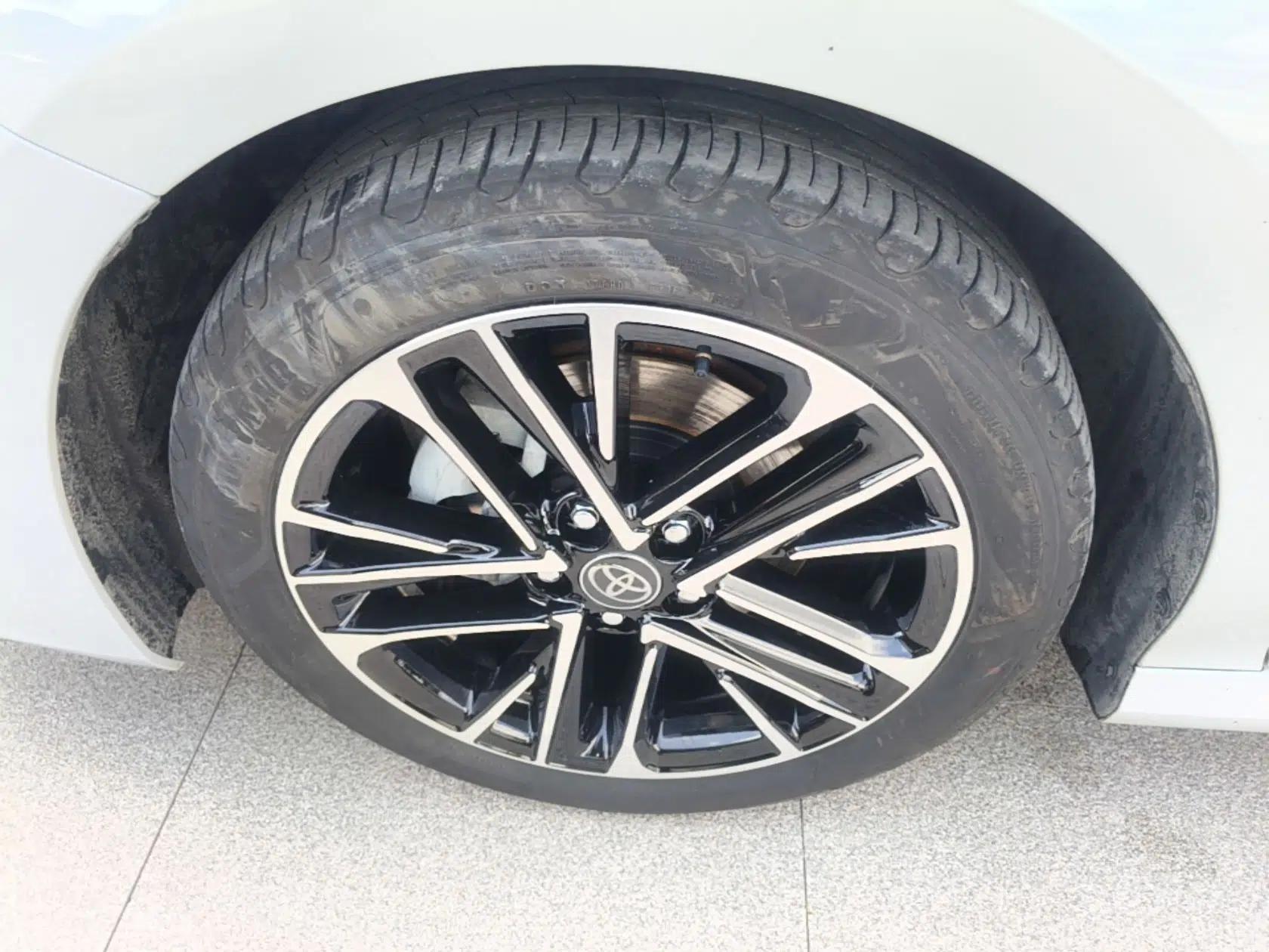 Toyota Camry 2024 Dual-Motor 2.0 HG Premium Edition — миниатюра 10