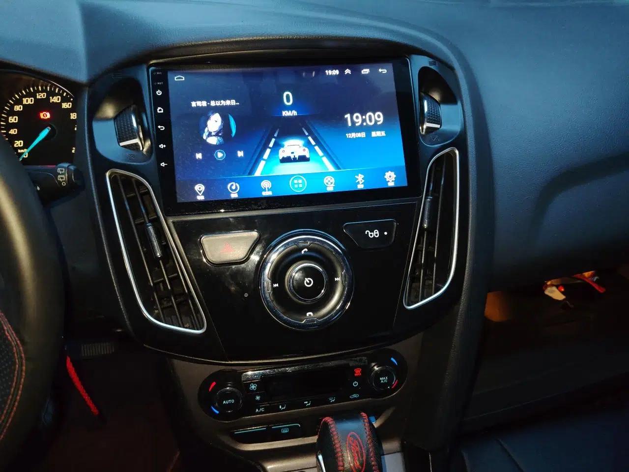 Ford Focus 2012 Hatchback 1.6L Automatic Fashion Edition — миниатюра 13