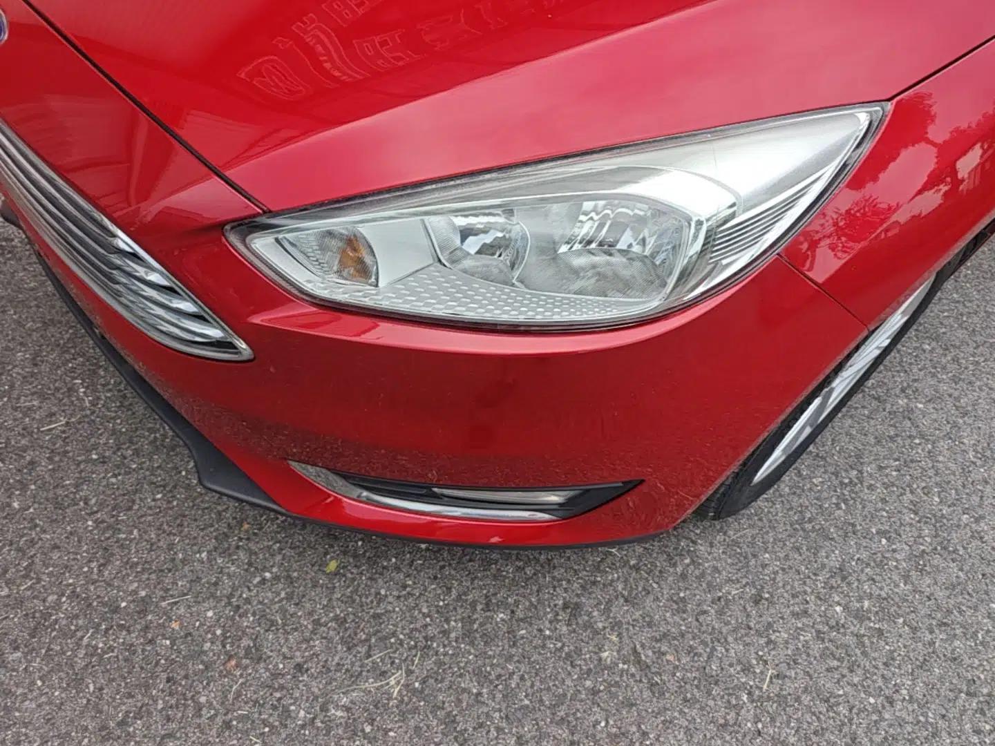 Ford Focus 2017 Sedan 1.6L Automatic Fashion Edition Smart Drive Version — миниатюра 8
