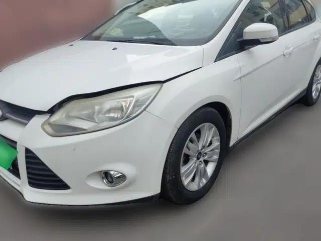 Ford Focus 2012 Hatchback 1.6L Automatic Comfort Model
