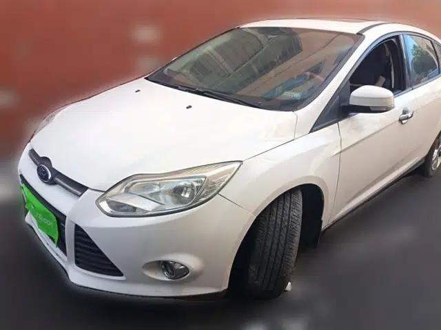 Ford Focus 2012 Hatchback 1.6L Automatic Fashion Edition