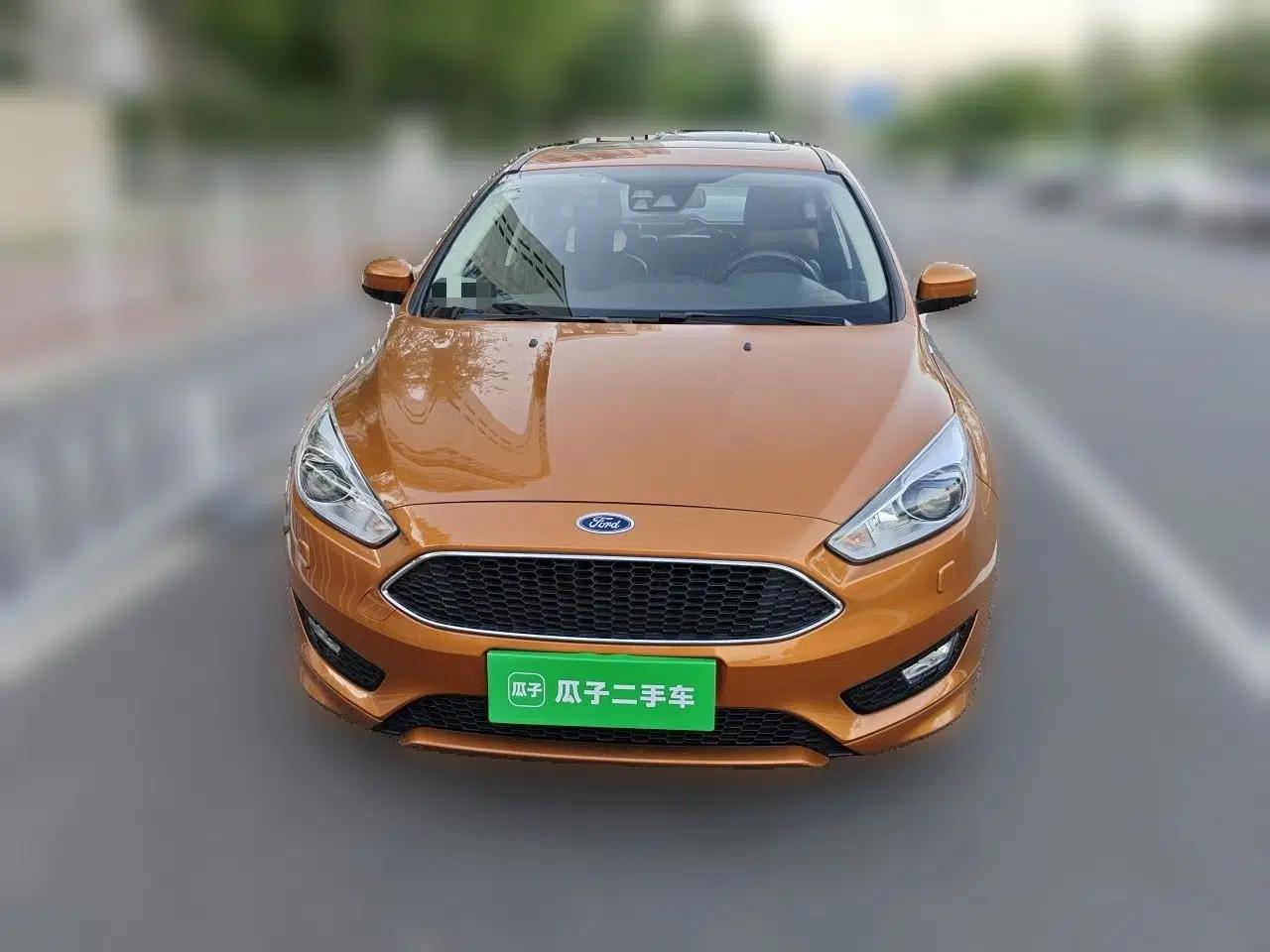 Ford Focus 2018 Hatchback Classic EcoBoost 180 Automatic Sport Edition — миниатюра 2