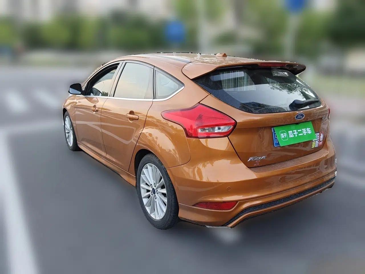 Ford Focus 2018 Hatchback Classic EcoBoost 180 Automatic Sport Edition — миниатюра 4