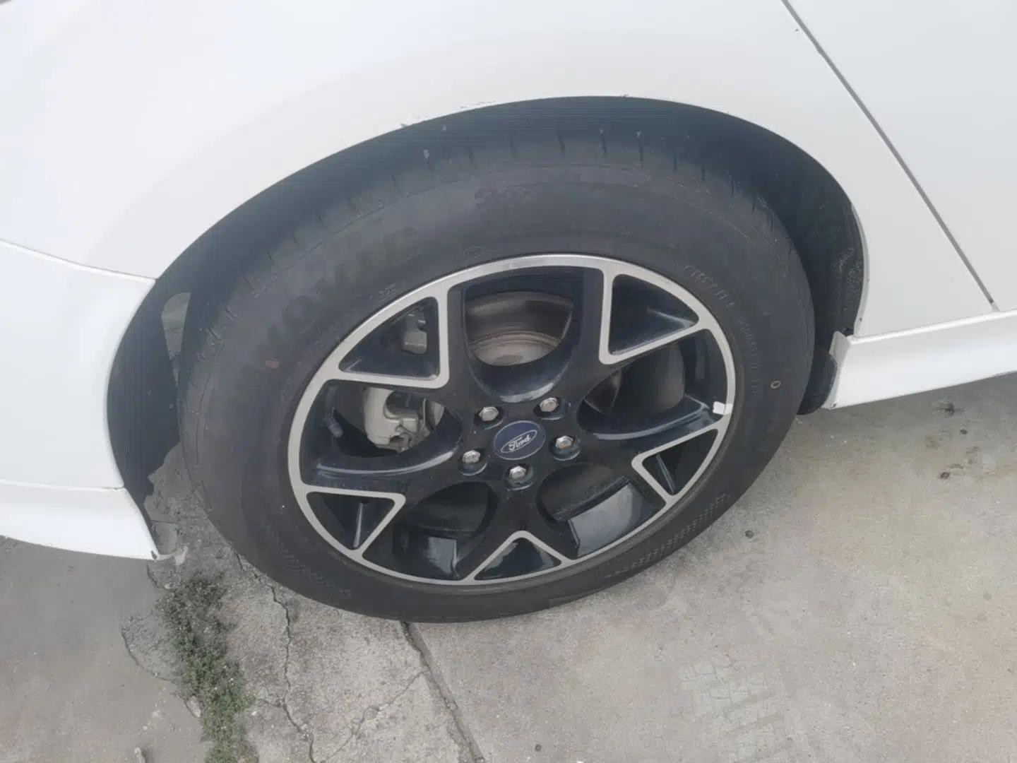 Ford Focus 2017 1.5T CTCC White and Black Limited Edition — миниатюра 16