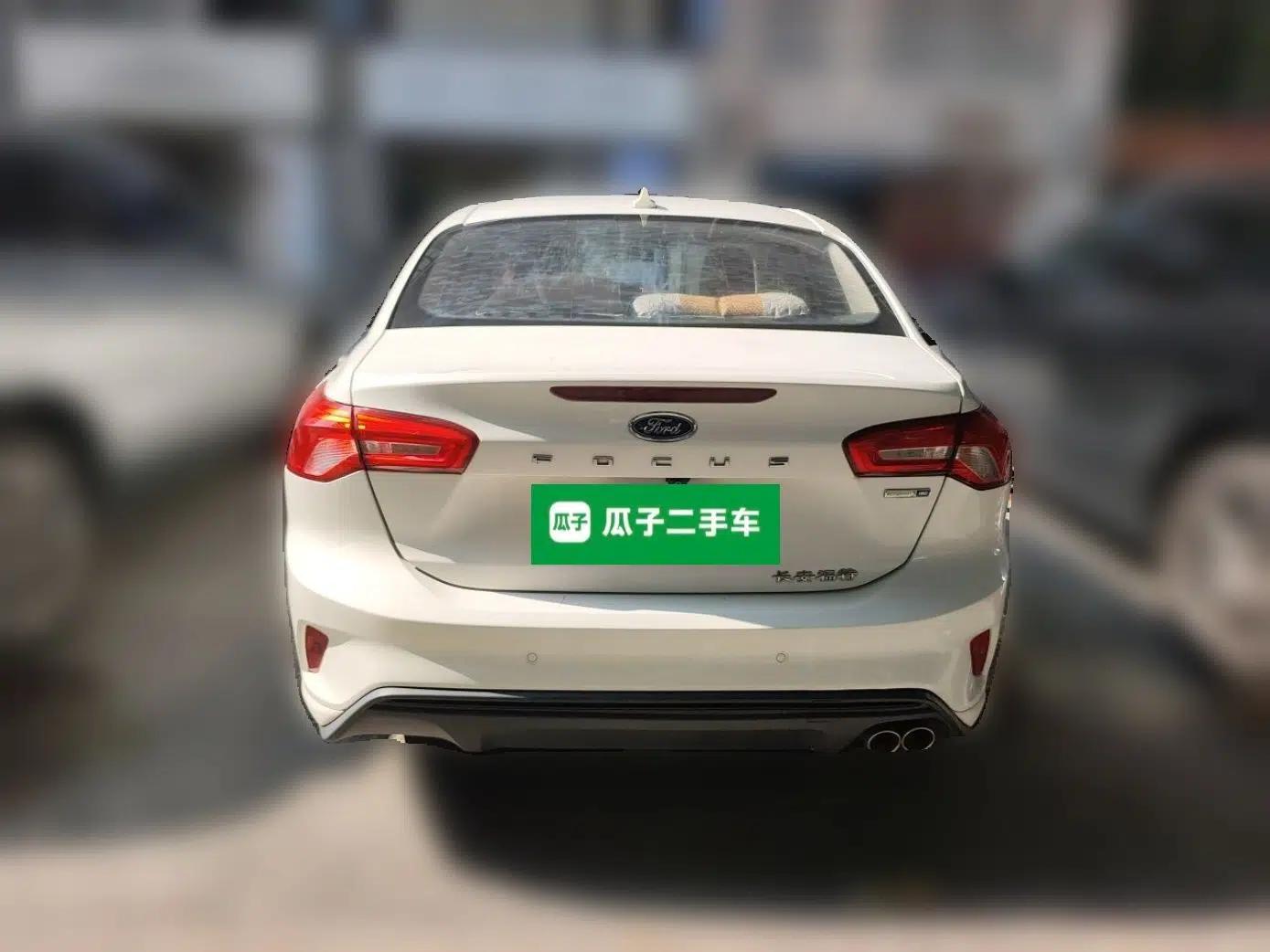 Ford Focus 2020 Sedan EcoBoost 180 Automatic Trend Edition — миниатюра 5