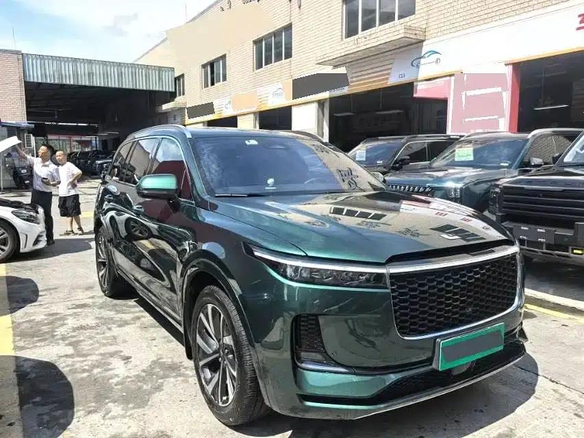 Li Auto ONE 2021 Extended Range 6-Seater — миниатюра 3