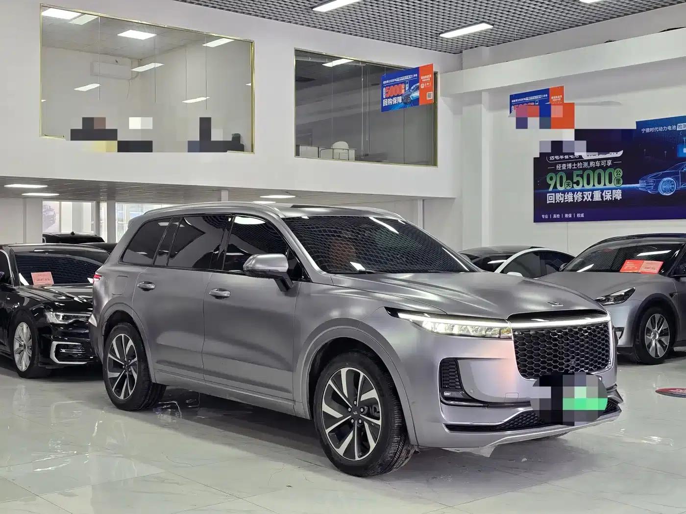 Li Auto ONE 2021 Extended Range 6-Seater — миниатюра 3
