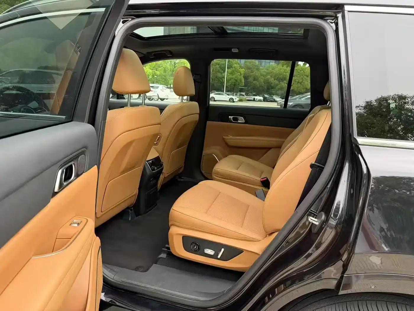 Li Auto ONE 2021 Extended Range 6-Seater — миниатюра 5