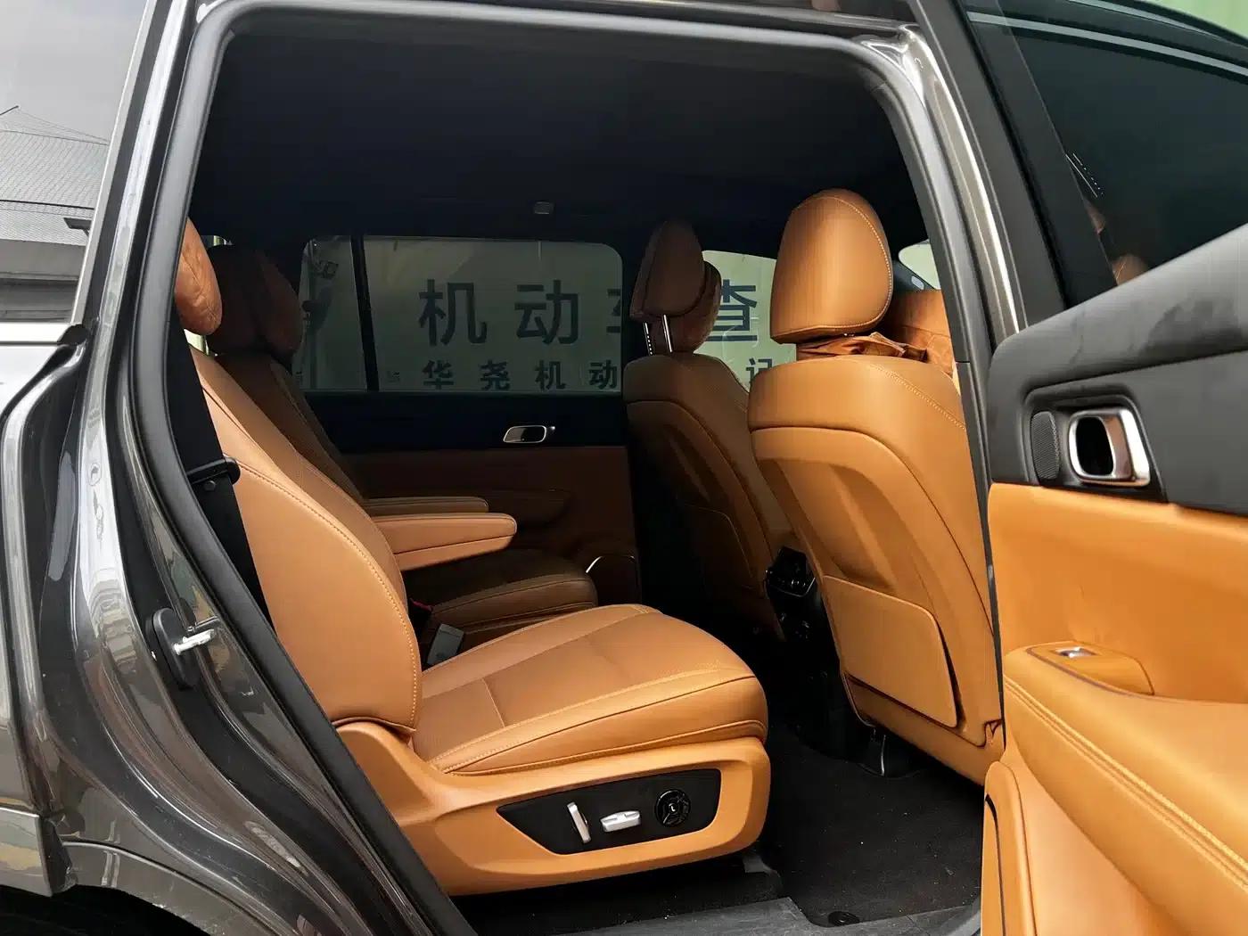 Li Auto ONE 2021 Extended Range 6-Seater — миниатюра 10