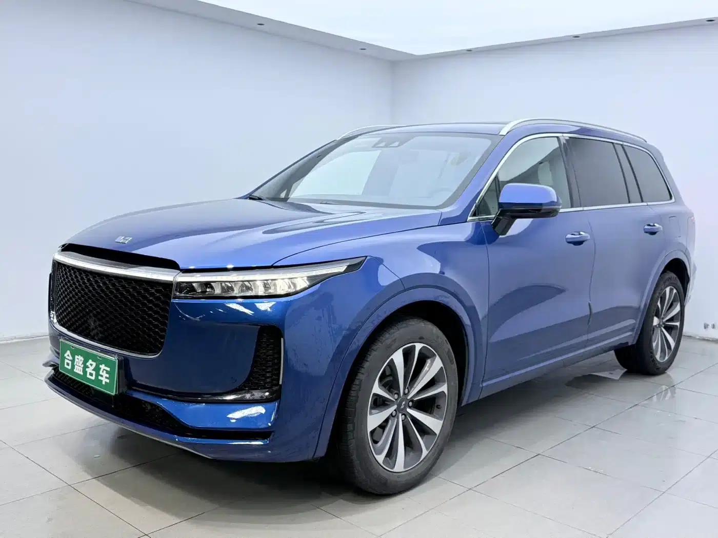Li Auto ONE 2020 Extended Range 6-Seater — миниатюра 1