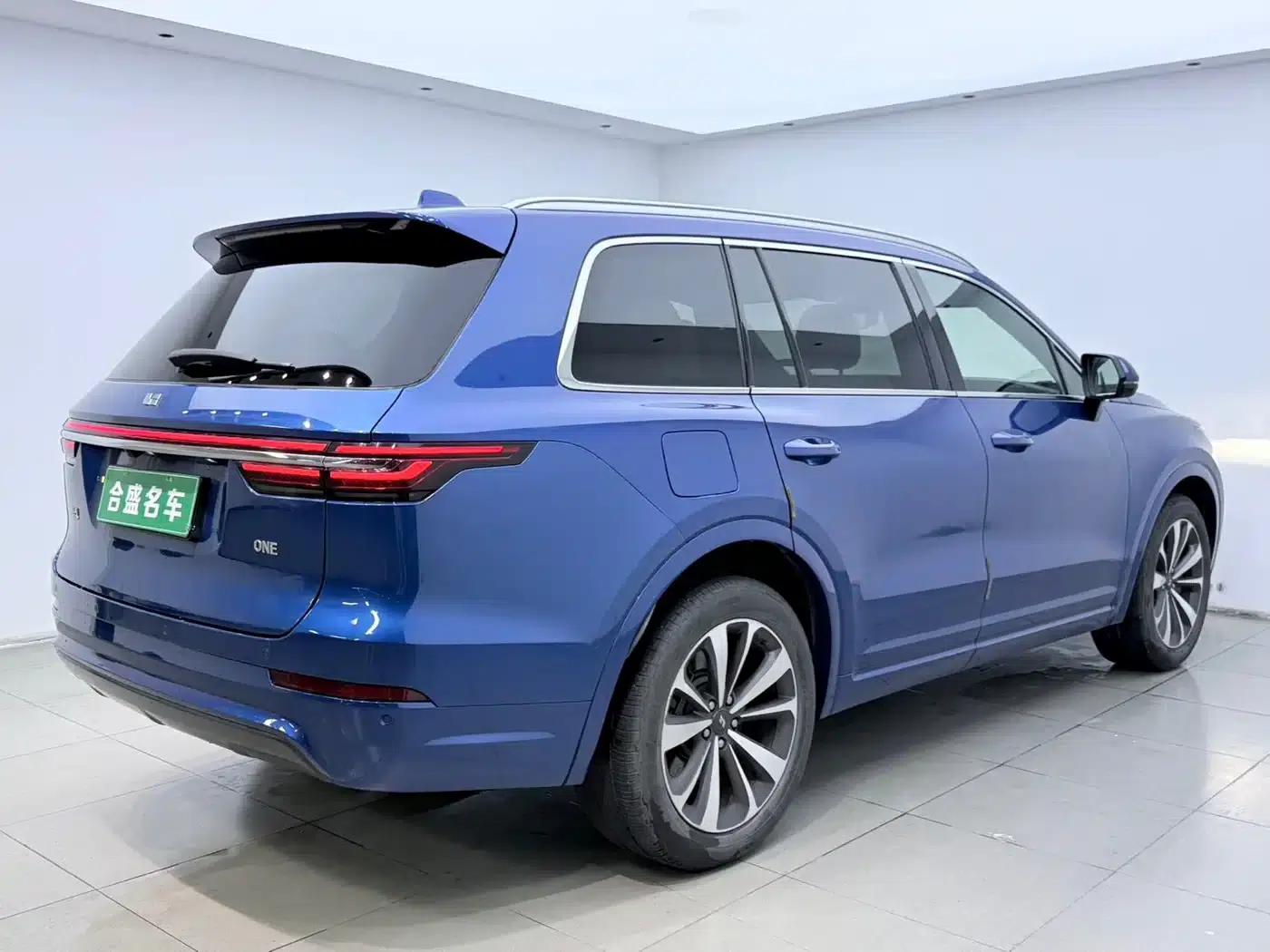 Li Auto ONE 2020 Extended Range 6-Seater — миниатюра 4