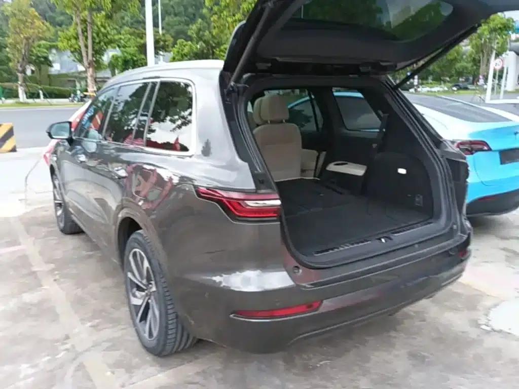Li Auto ONE 2021 Extended Range 6-Seater — миниатюра 5