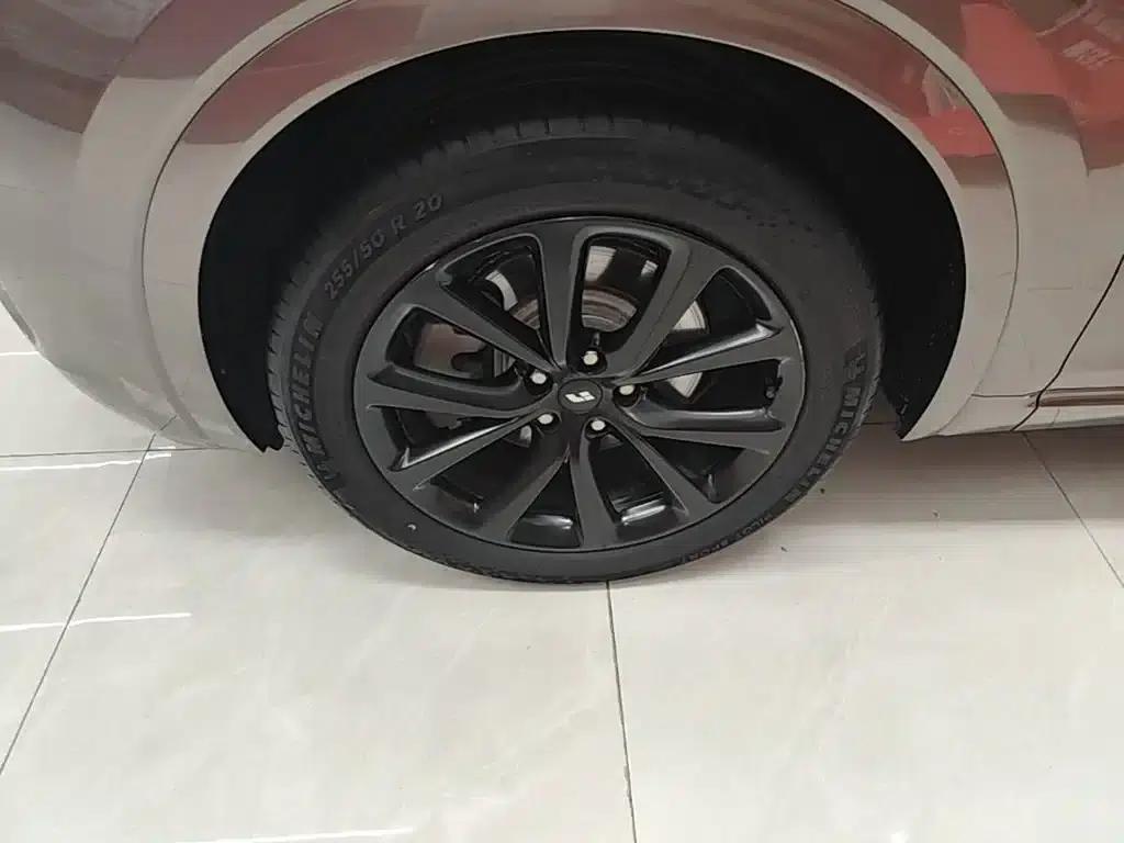 Li Auto ONE 2021 Extended Range 6-Seater — миниатюра 23