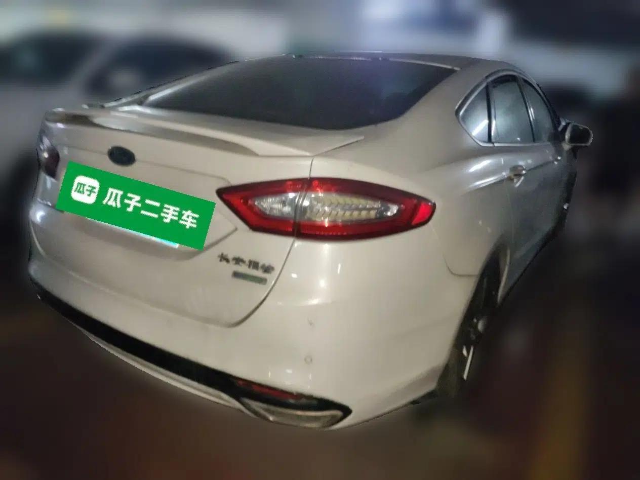 Ford Mondeo 2013 2.0L GTDi240 Luxury Sport Model — миниатюра 6