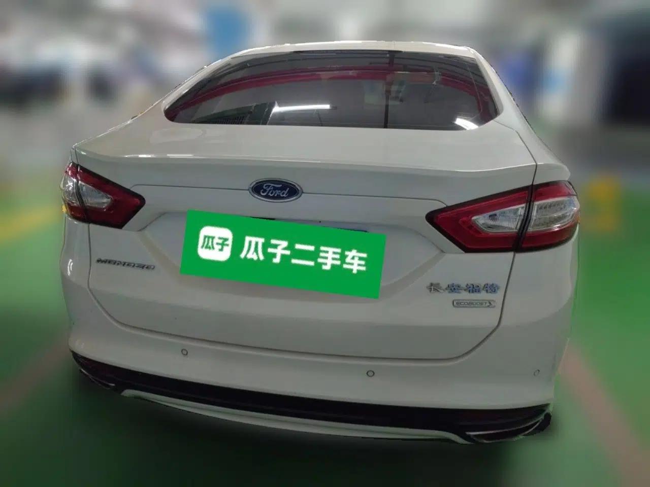 Ford Mondeo 2013 2.0L GTDi 200 Luxury Model — миниатюра 5