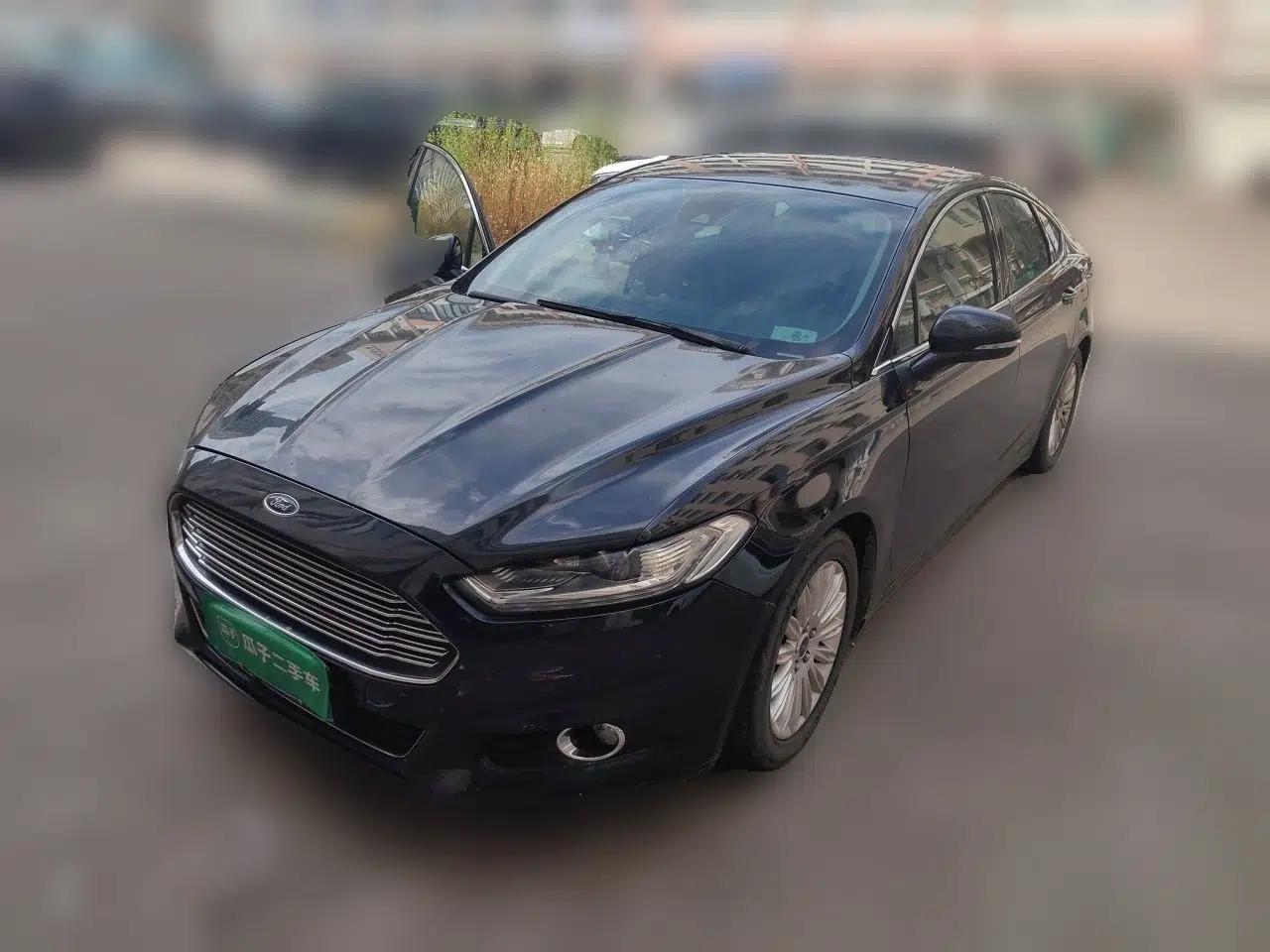 Ford Mondeo 2013 2.0L GTDi 200 Luxury Model — миниатюра 1