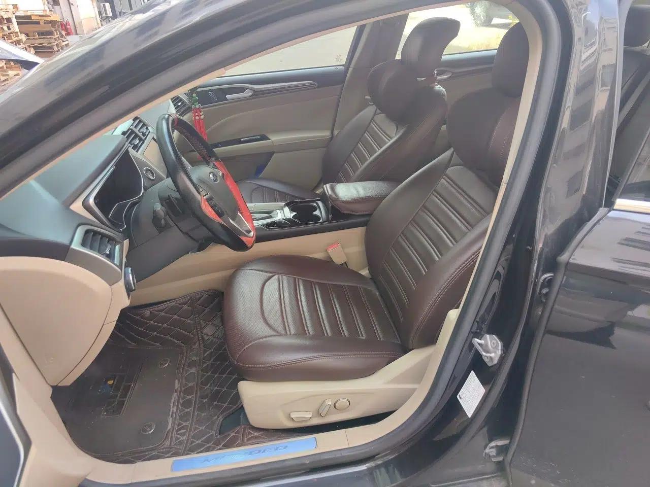 Ford Mondeo 2013 2.0L GTDi 200 Luxury Model — миниатюра 15