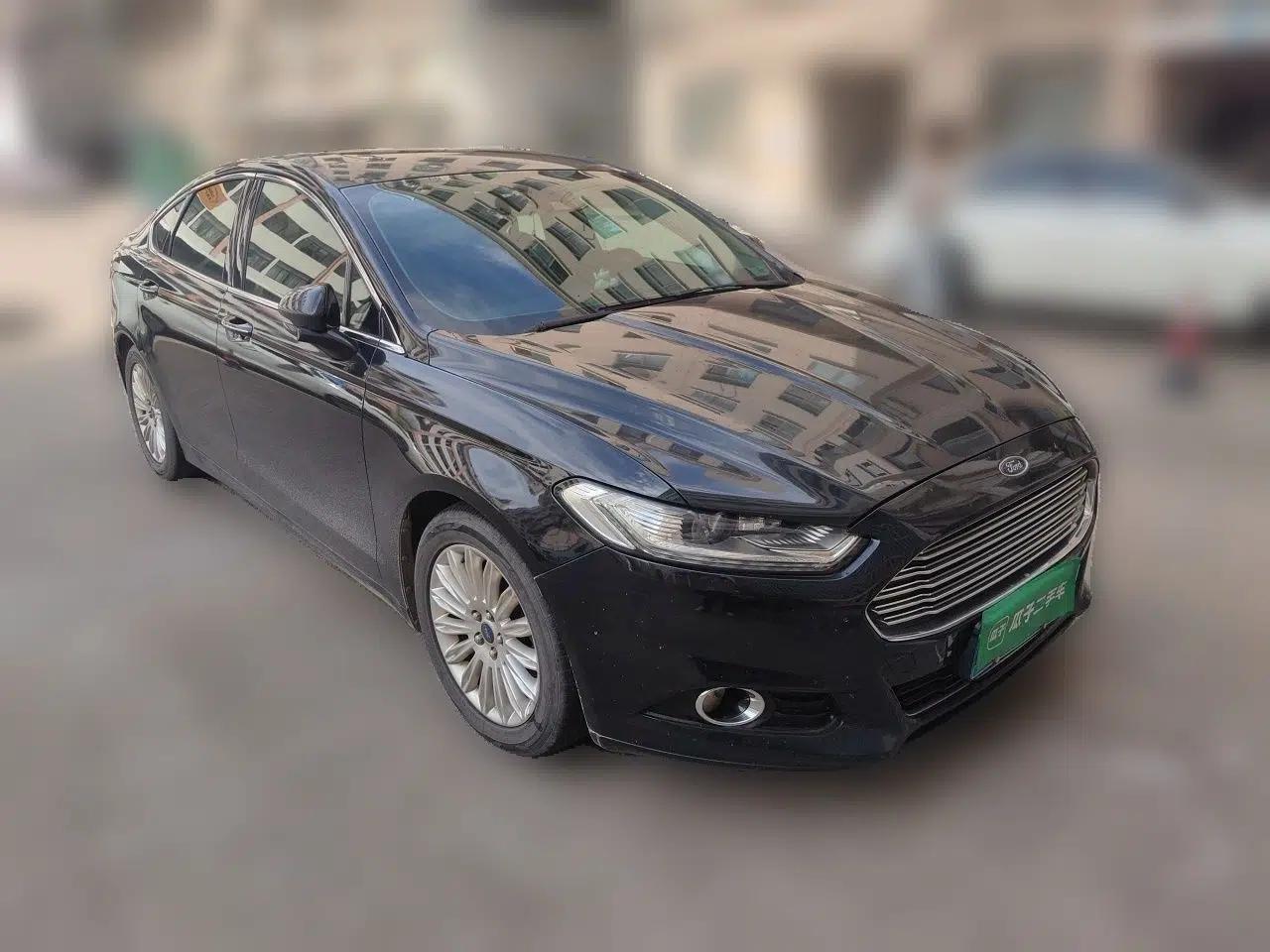 Ford Mondeo 2013 2.0L GTDi 200 Luxury Model — миниатюра 3