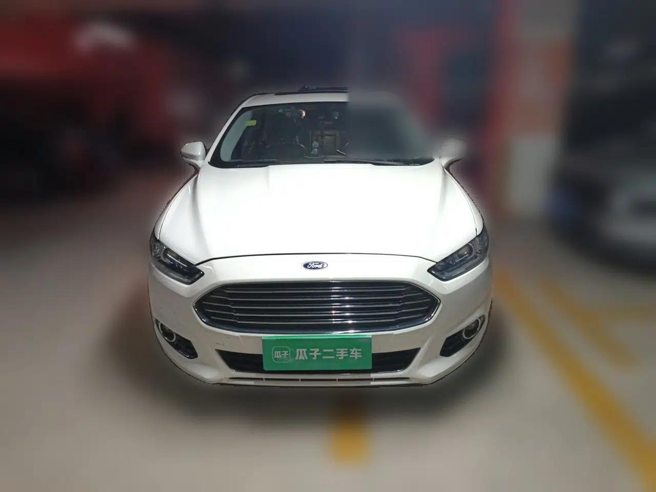 Ford Mondeo 2013 2.0L GTDi 200 Fashion Edition — миниатюра 2