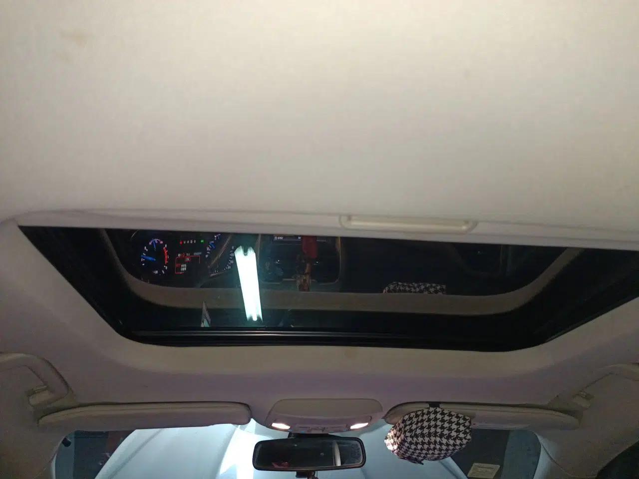Ford Mondeo 2013 2.0L GTDi 200 Fashion Edition — миниатюра 18