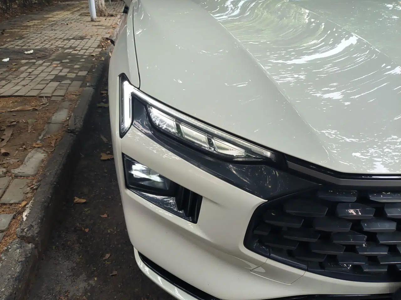 Ford Mondeo 2022 Restyled EcoBoost 245 Luxury Version — миниатюра 7