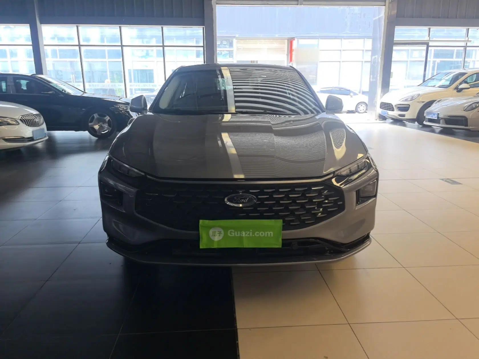 Ford Mondeo 2023 EcoBoost 180 Luxury Model — миниатюра 2
