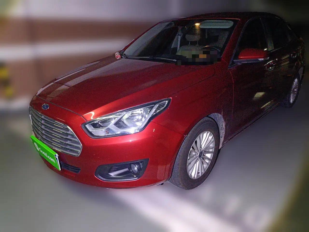 Ford Escort 2017 1.5L Automatic Comfort Model — миниатюра 1
