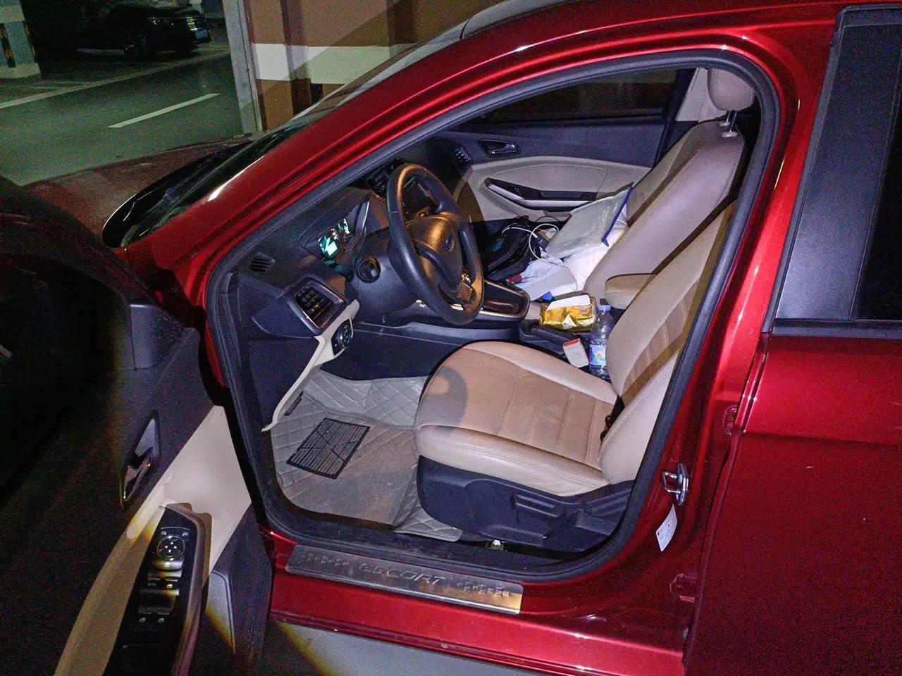 Ford Escort 2017 1.5L Automatic Comfort Model — миниатюра 15