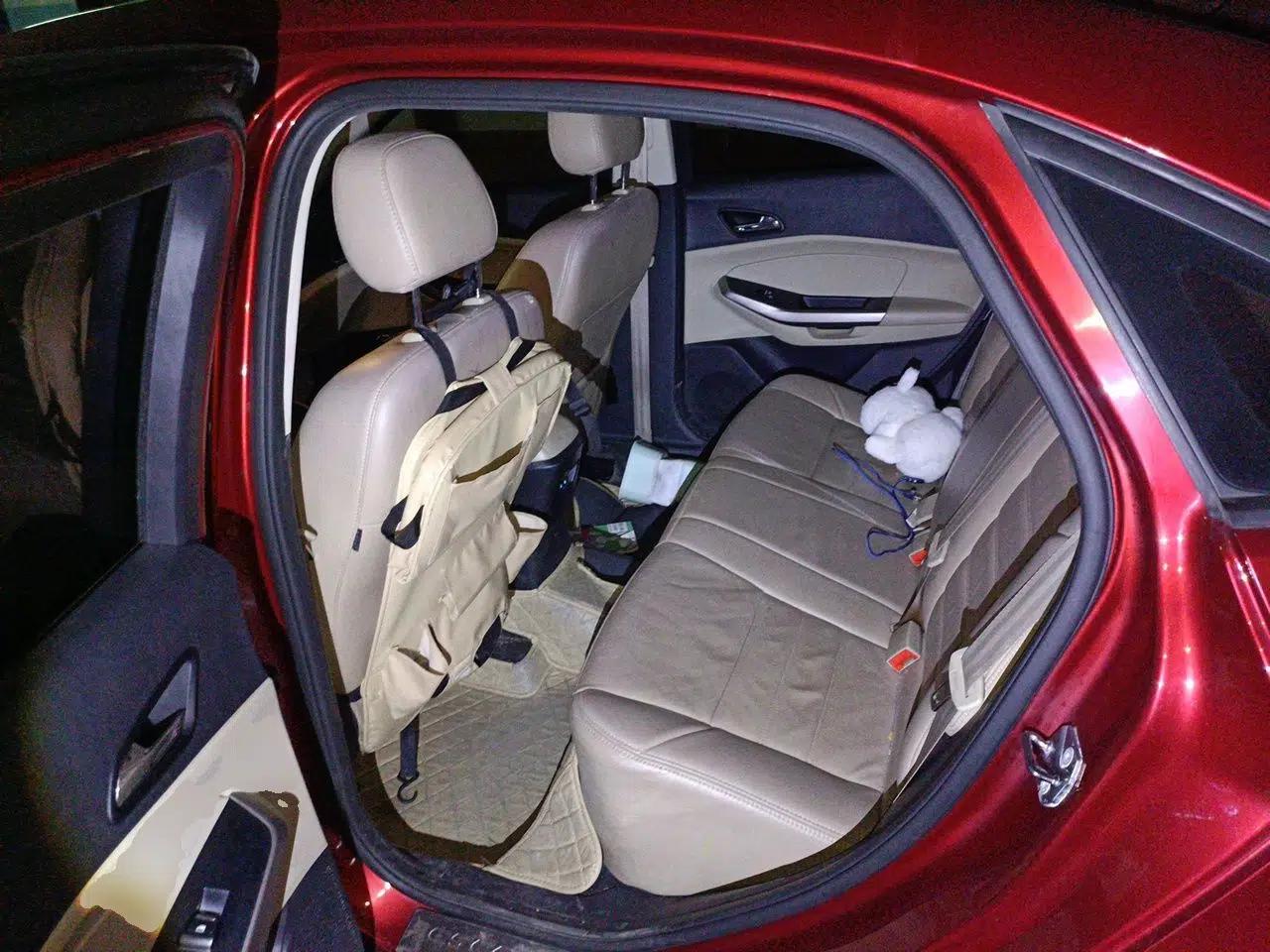 Ford Escort 2017 1.5L Automatic Comfort Model — миниатюра 17