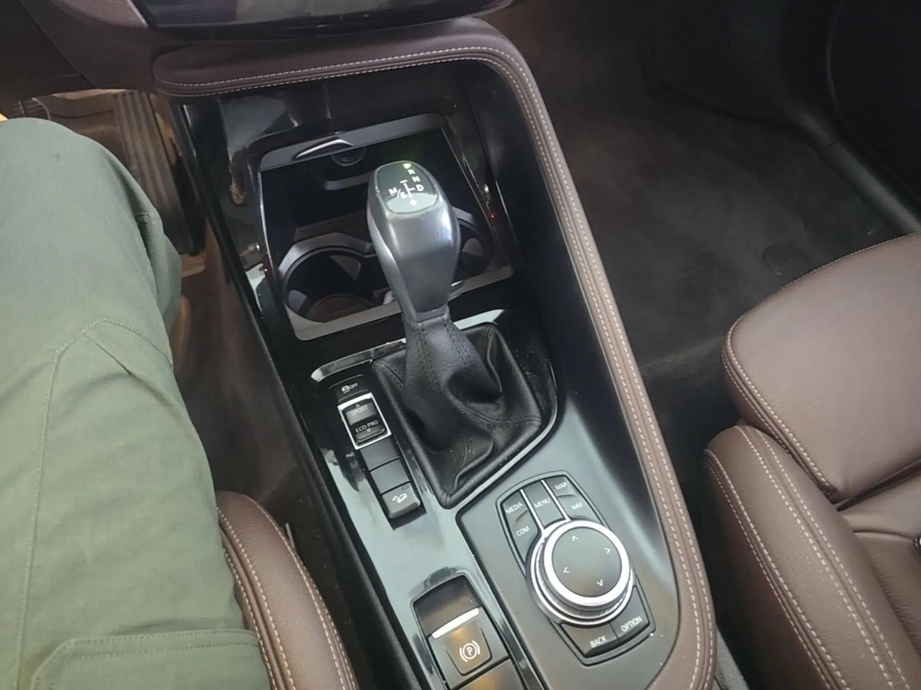 BMW X1 2019 xDrive20Li Luxury Model — миниатюра 16