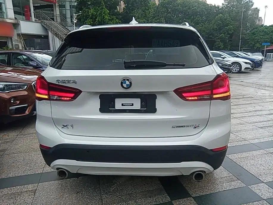 BMW X1 2021 sDrive20Li Fashion Model — миниатюра 5
