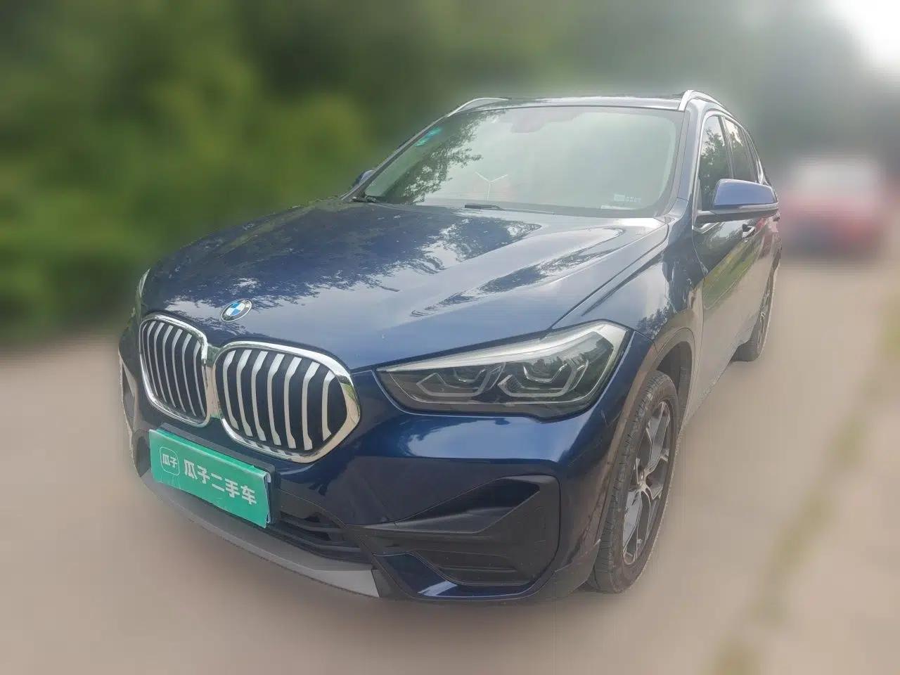 BMW X1 2020 sDrive25Li Leading Model — миниатюра 1