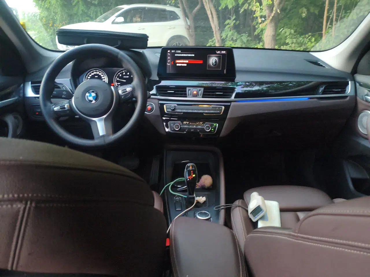 BMW X1 2022 sDrive25Li Leading Model — миниатюра 9