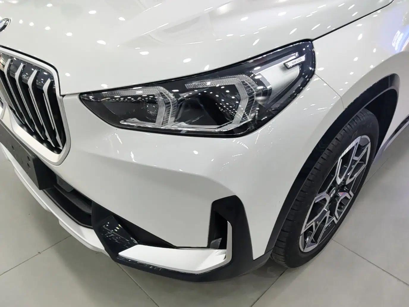 BMW X1 2024 sDrive25Li X Design Package — миниатюра 8