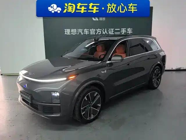 Li Auto L8 2025 Ultra Intelligent Renewal Edition