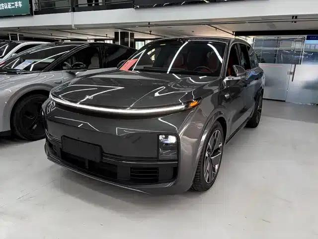 Li Auto L8 2025 Ultra Intelligent Renewal Edition