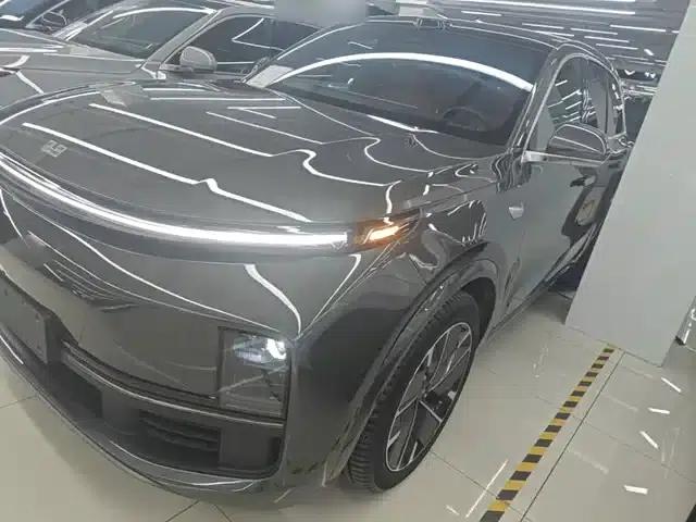 Li Auto L8 2025 Ultra Intelligent Renewal Edition