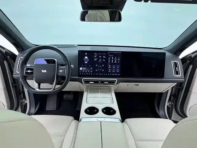 Li Auto L6 2024 Pro — миниатюра 2