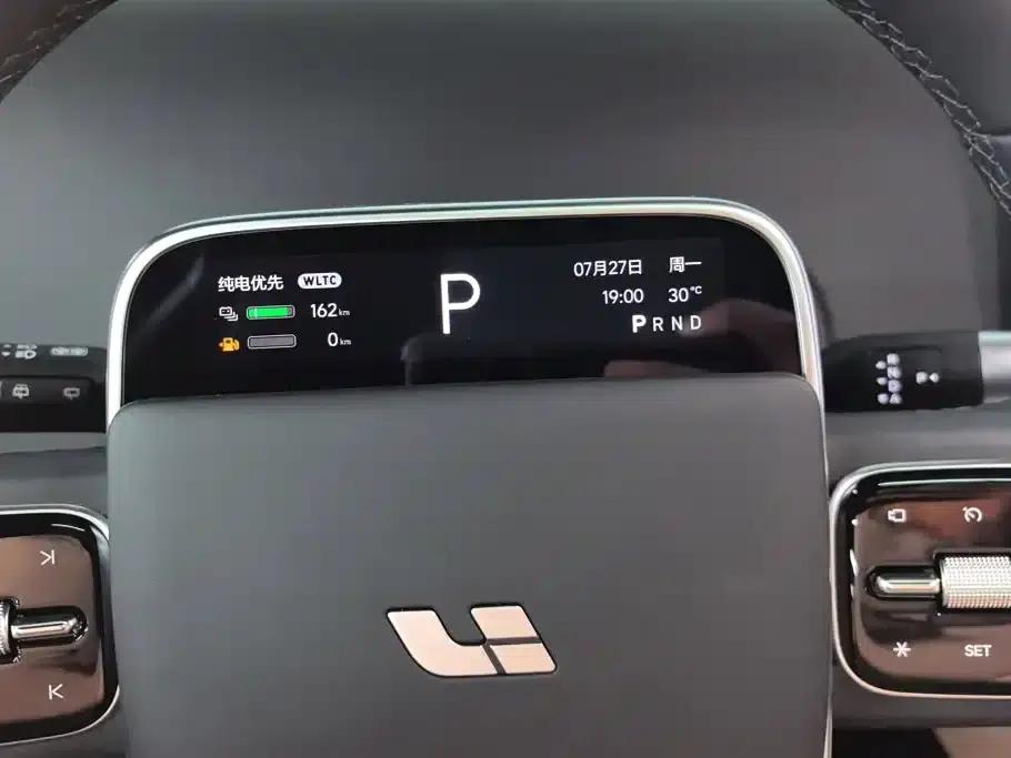 Li Auto L6 2025 Max Intelligent Renewal Edition — миниатюра 14