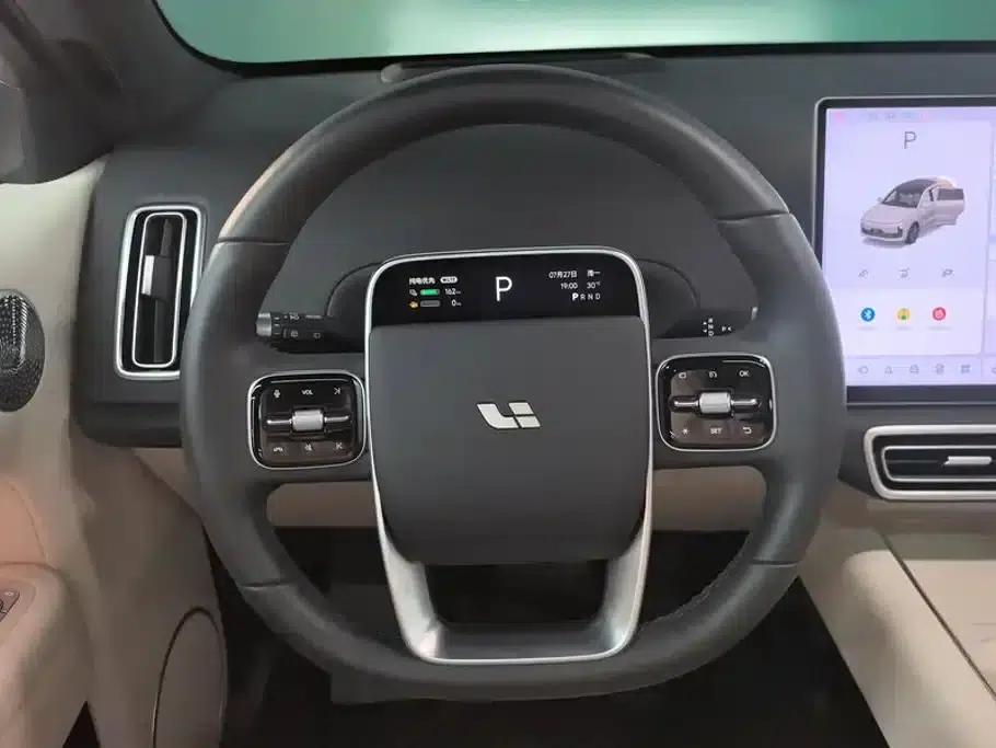 Li Auto L6 2025 Max Intelligent Renewal Edition — миниатюра 15