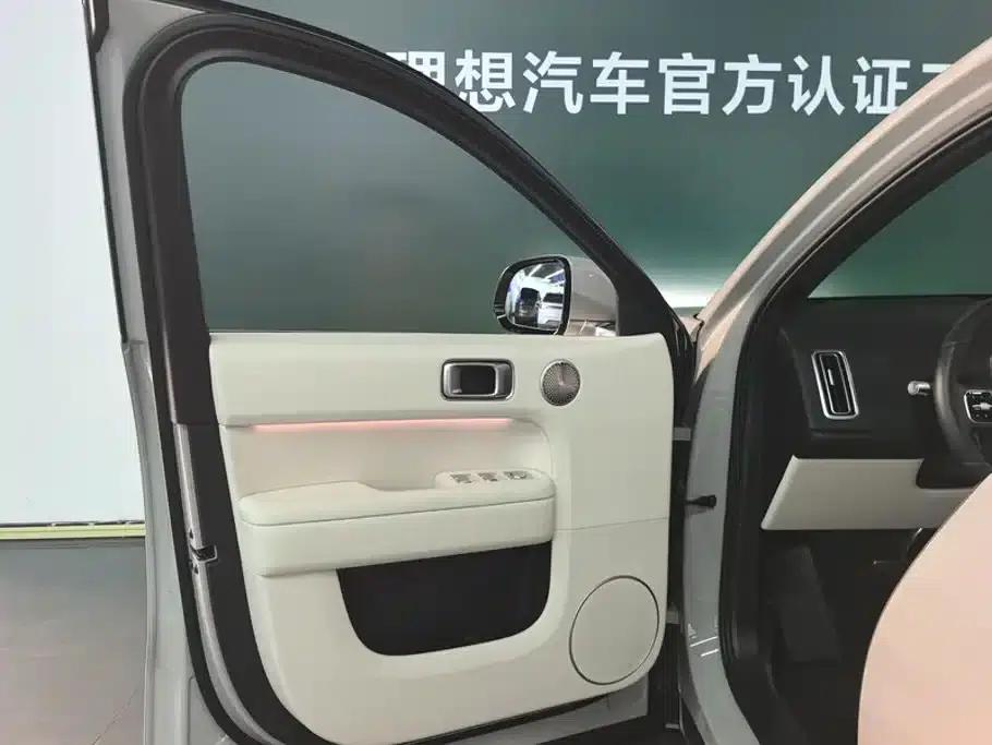 Li Auto L6 2025 Max Intelligent Renewal Edition — миниатюра 7