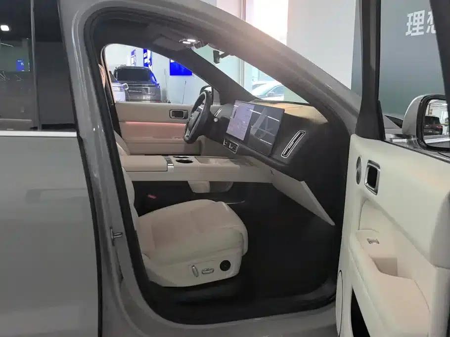 Li Auto L6 2025 Max Intelligent Renewal Edition — миниатюра 8